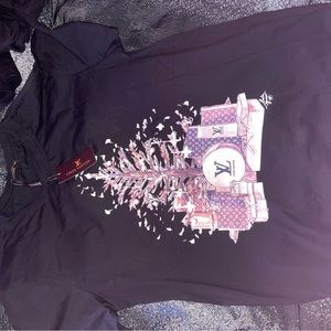 Mens Louis Vuitton t shirt